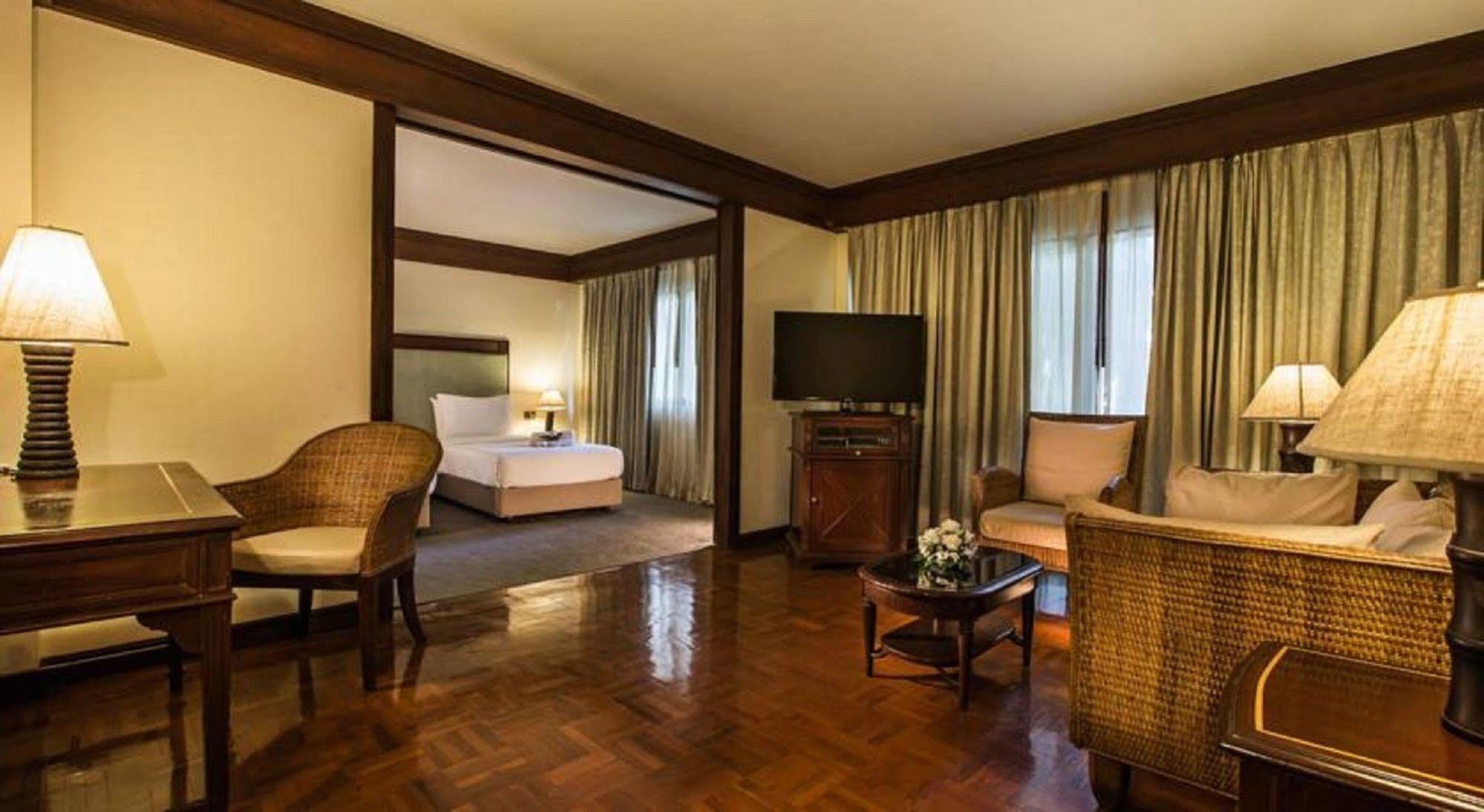 Eurasia Chiang Mai Hotel Kültér fotó