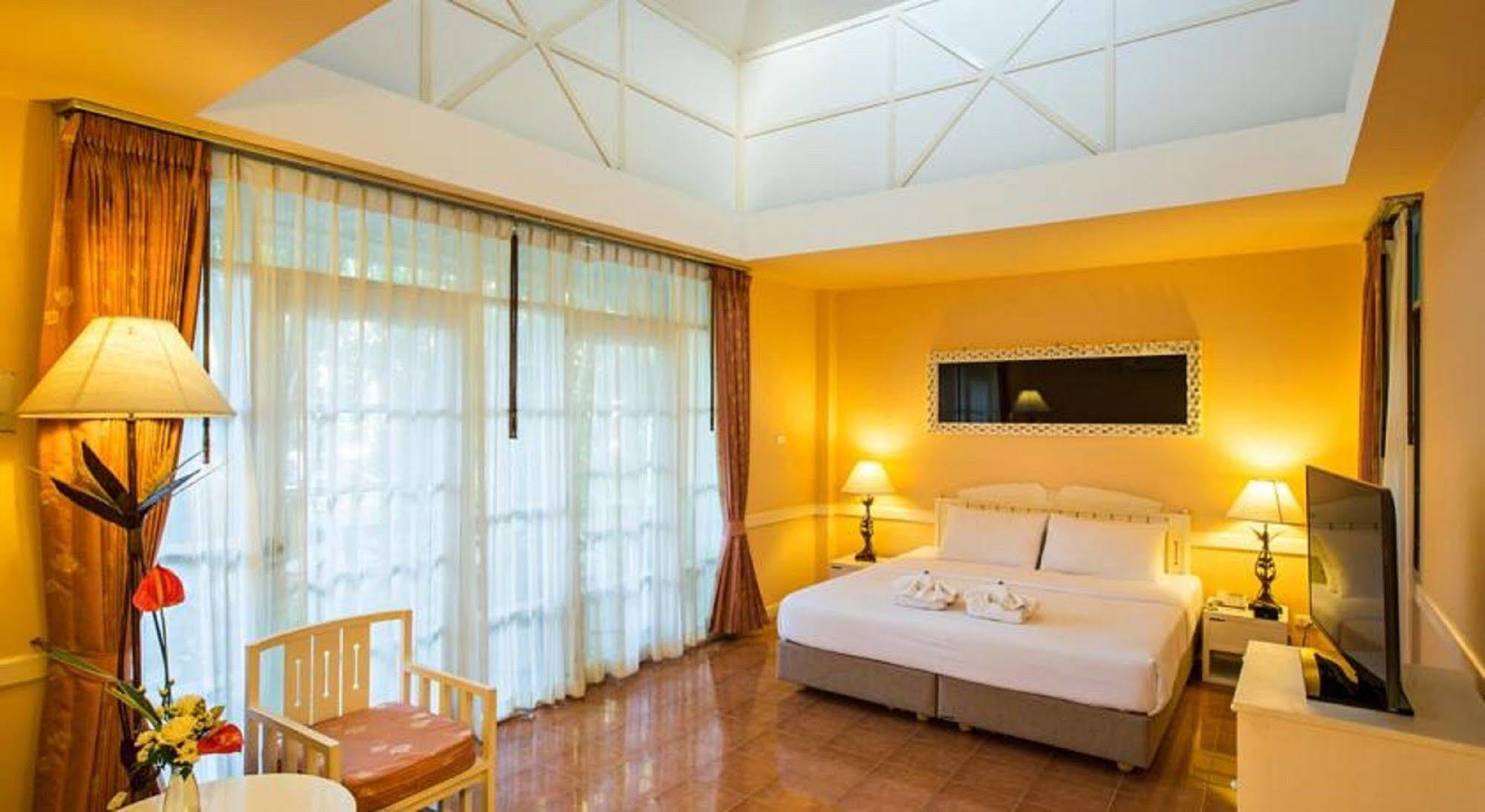 Eurasia Chiang Mai Hotel Kültér fotó