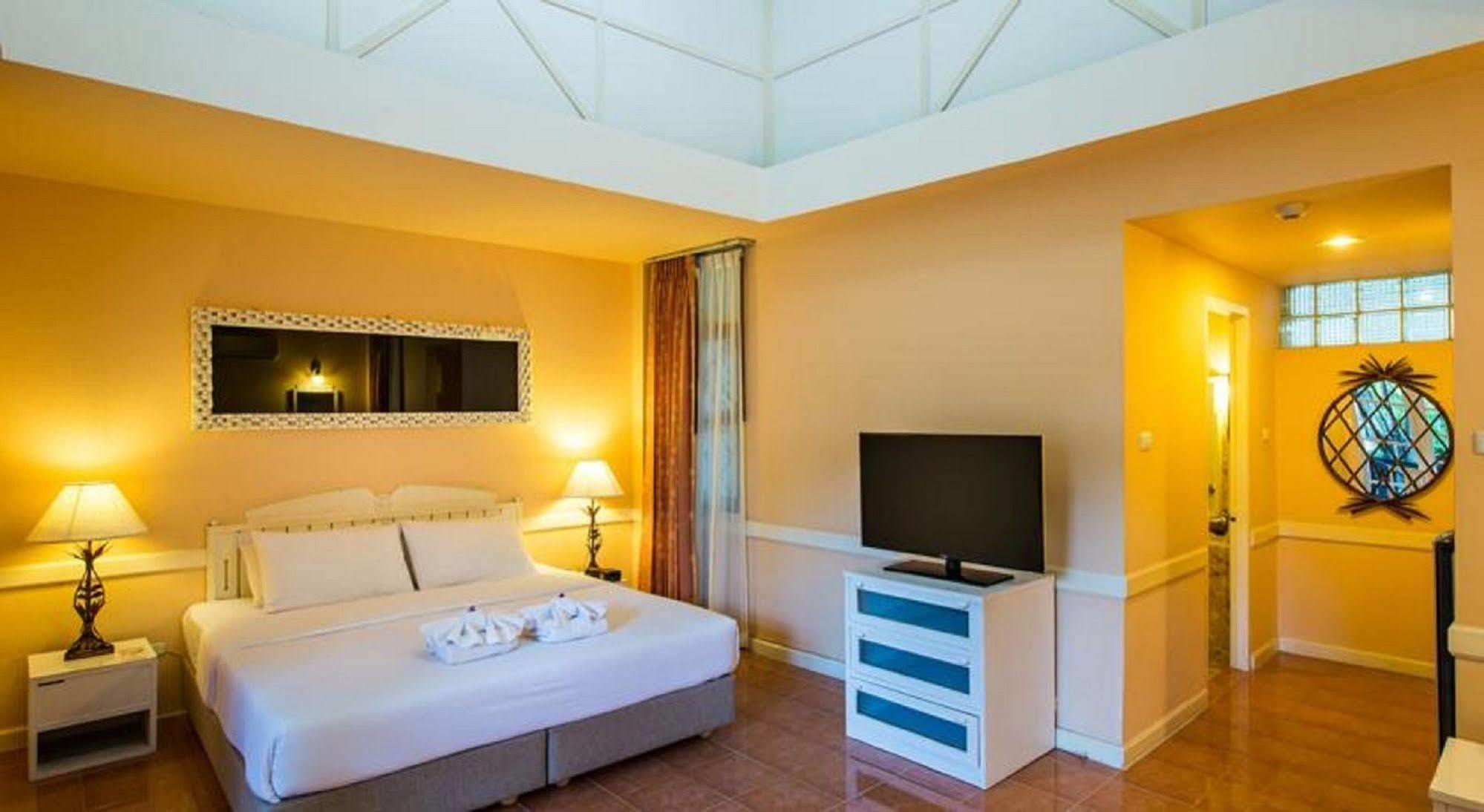 Eurasia Chiang Mai Hotel Kültér fotó